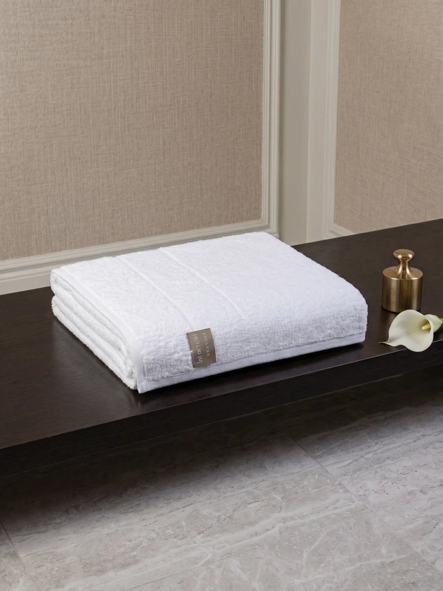 27 by 60 inch Soft & Absorbent export White color quality pure Cotton Bath Towel