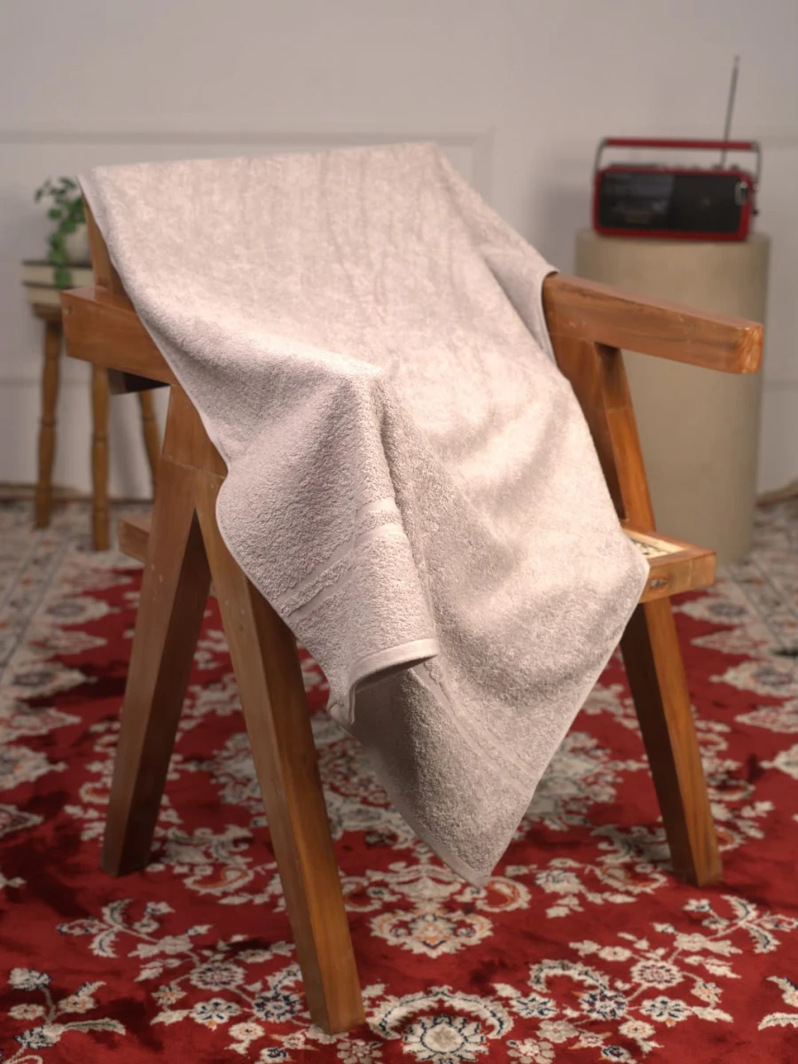 2 pcs 27 by 54 inch Soft & Absorbent export ash color pure Cotton Bath Towel