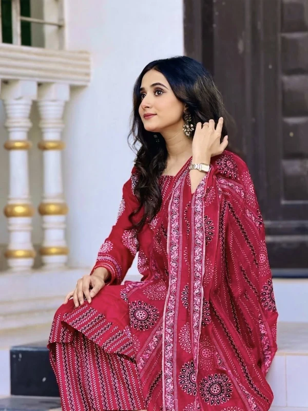 গ্যালারি ছবি 3