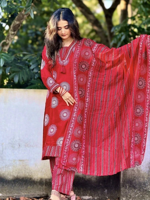 গ্যালারি ছবি 4