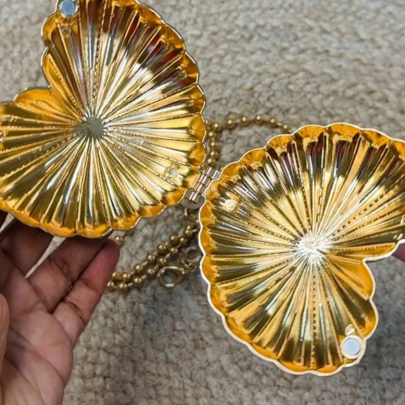 গ্যালারি ছবি 3